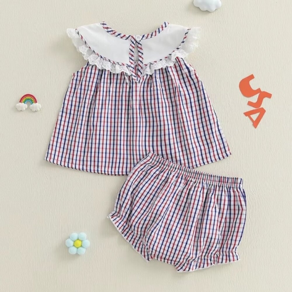 4th of July Patriotic Girls Smocked Flag Tunic Bloomers Outfit Set - Picture 5 of 7